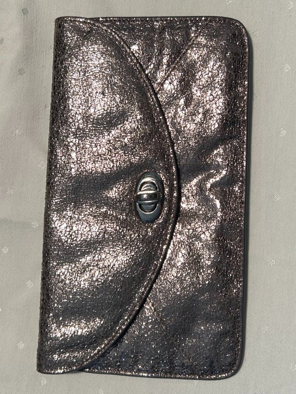 Sorial - VINTAGE Metallic Silver/Bronze Clutch